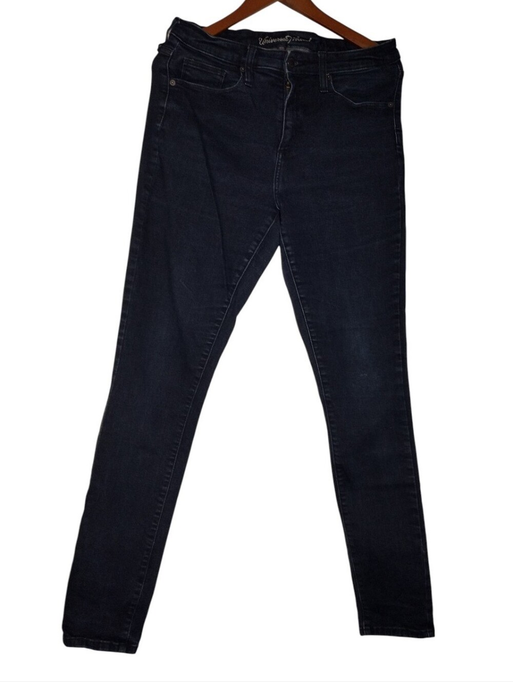 Universal Thread Women’s Dark Indigo Skinny Jeans